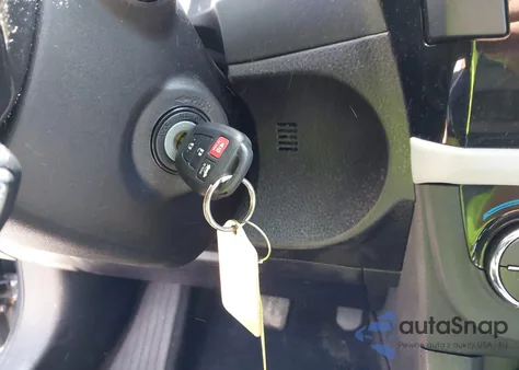 2015 Toyota Corolla Le из США, поврежденный, VIN 2T1BURHE9FC339419